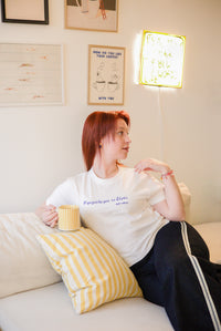 "Η ψυχούλα μου το ξέρει" Crop T-Shirt