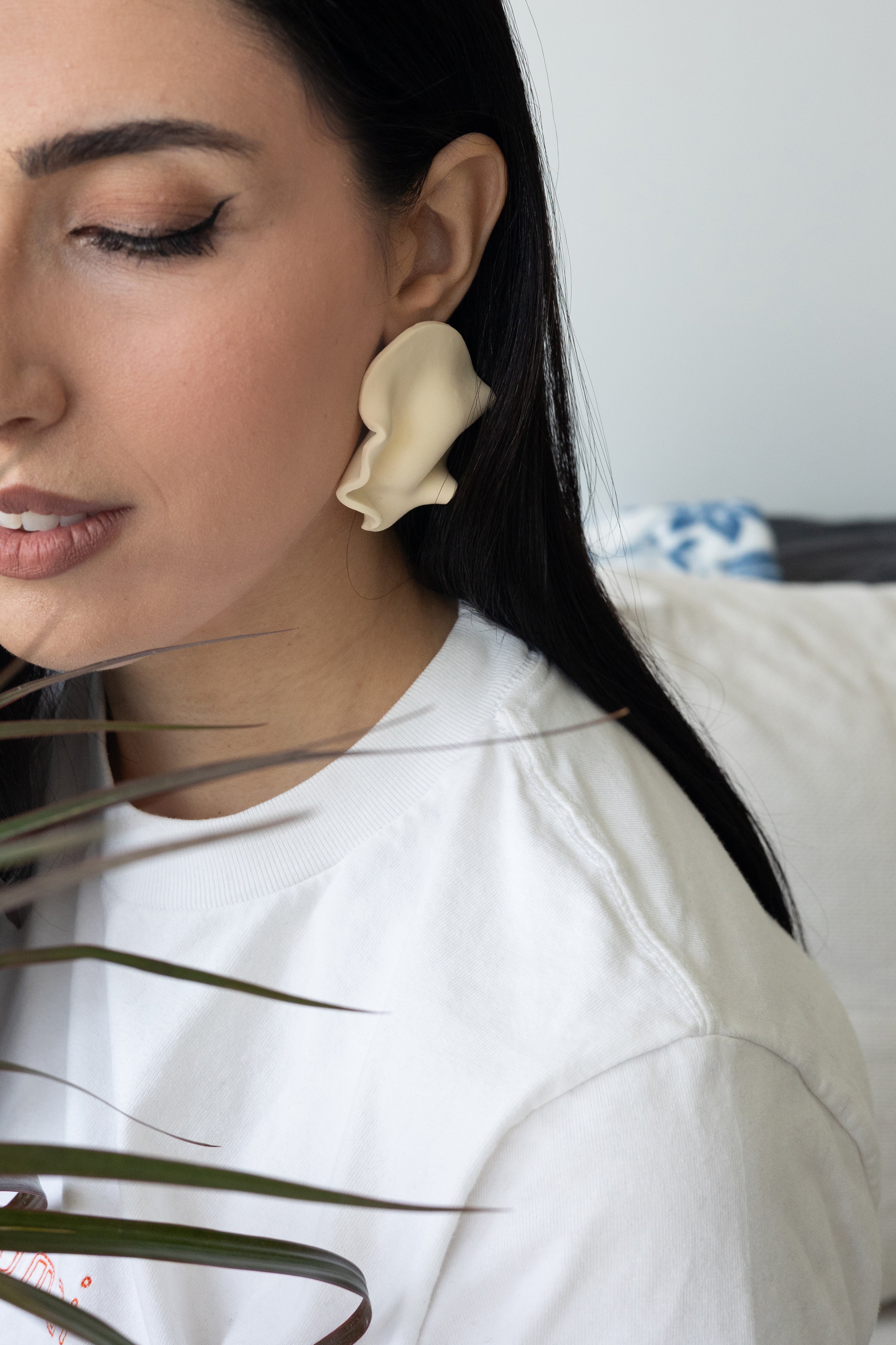 Fingo x méromai  "Fold"