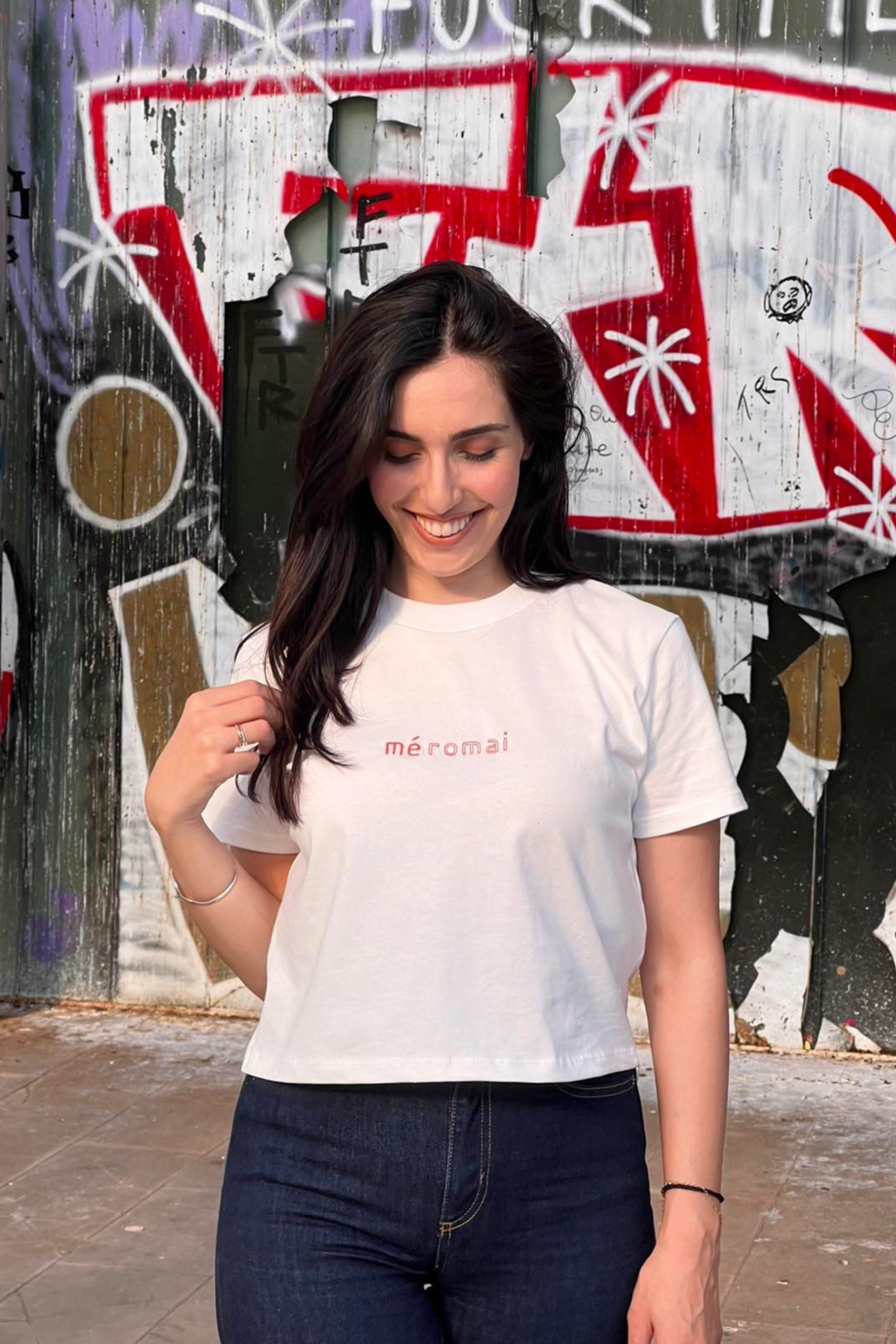 m é r o m a i  Signature Crop T-Shirt